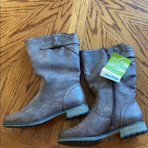 Mid Calf Brown Boot - Wider Fit